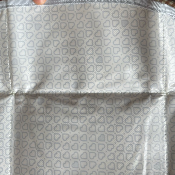 Munchkin designer diaper change kit. Set of 2 - Picture 6 of 11